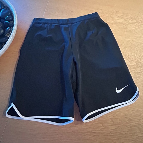 🔵NIKE Men's Black Dri-fit Athletic Shorts - Medium🔵 - Picture 1 of 3